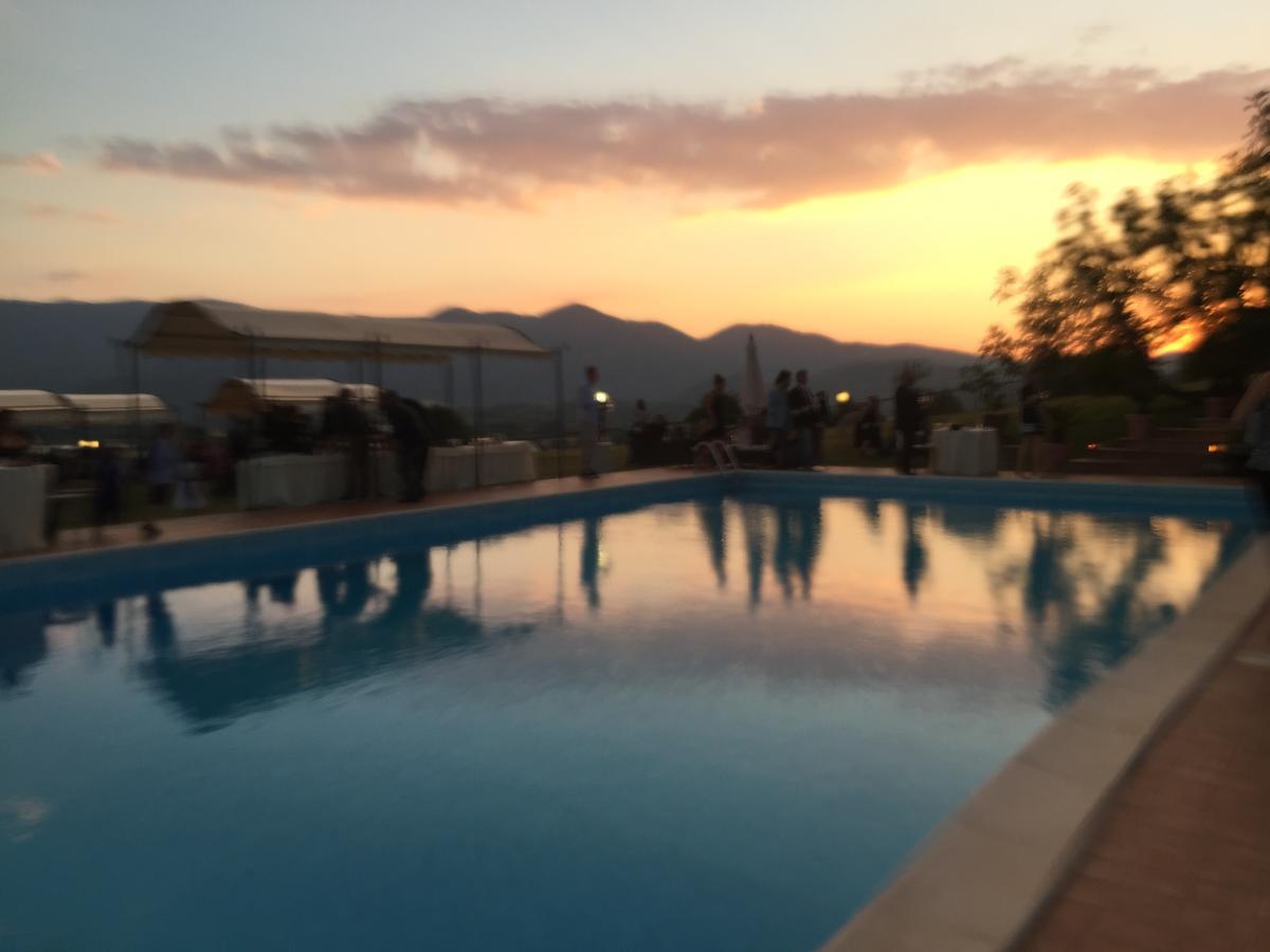 Tenuta Due Laghi Rivodutri Eksteriør billede